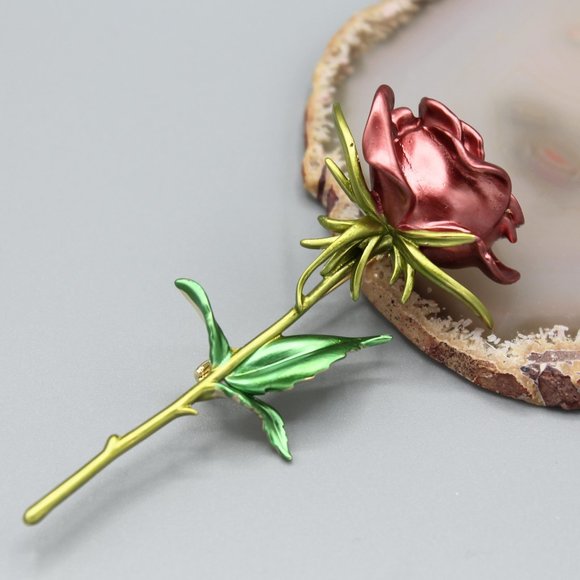 Jewelry - Rose flower love romance nature pin brooch